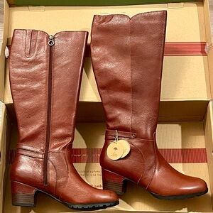 Jambu Chai Women's Wide Calf Boot (Whiskey)